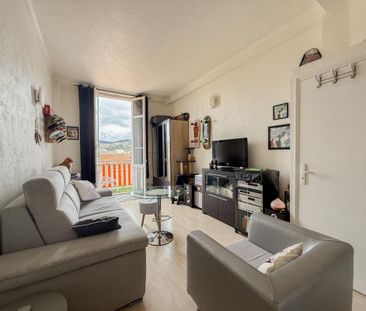 Location Appartement 1 pièce Meublé 27m² CANNES 06400 - Photo 1