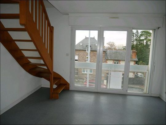 2 Pièces CHARTRES DE BRETAGNE – - Photo 1