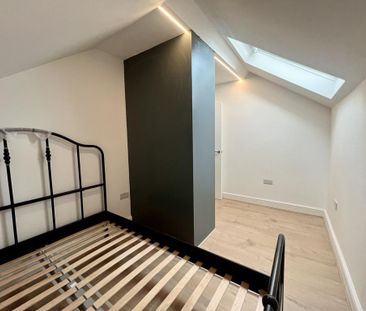 3 bedroom flat to rent - Photo 4