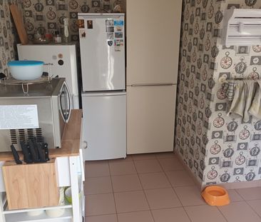 Kamer in een appartement - Foto 4