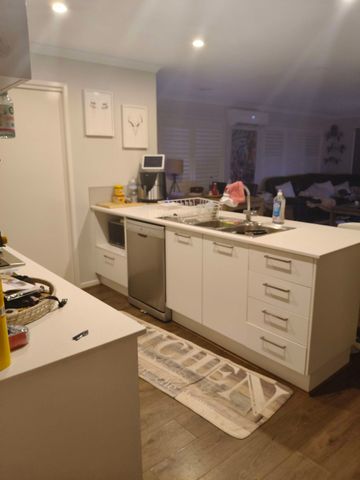 Clyde North - Photo 3