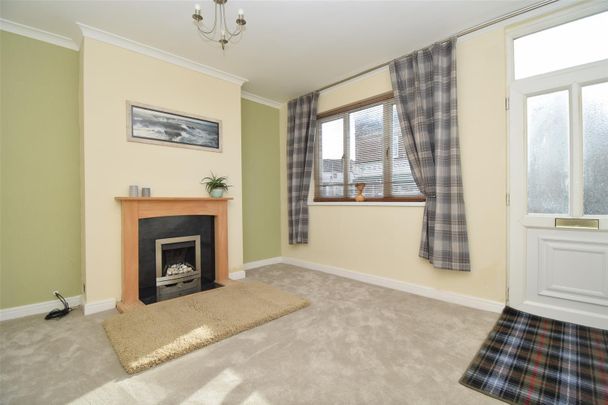 Lee Brigg, Altofts - Photo 1