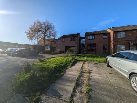 Tollgate Hill 1 bedroom maisonette to rent - Photo 5