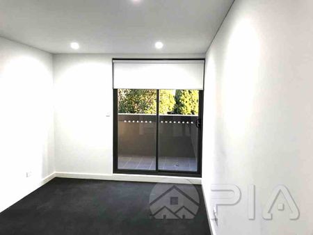 2 bed 2 bath with 1 car space, quiet facing, all rooms have access to balcony - Photo 3