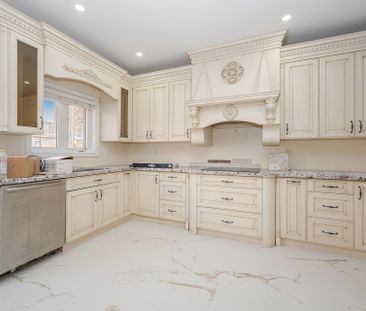 For Lease - 29 Wendelyn Drive, Richmond Hill, Ontario - Photo 2