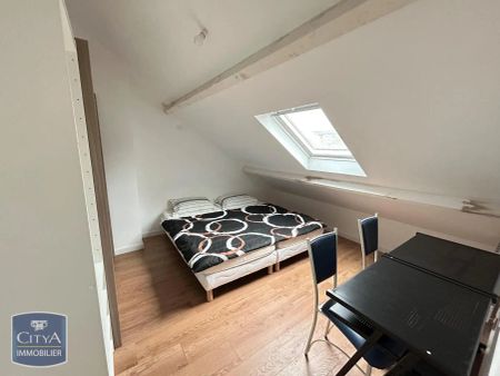 Appartement à louer 4 pièces 42.84m² - Photo 2