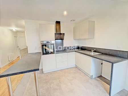 House - Photo 5