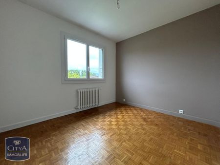 Location Appartement 3 pièces 76m² BRIVE LA GAILLARDE 19100 - Photo 2
