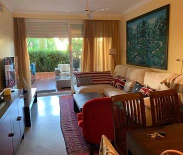 2 room luxury Flat for rent in Marbella, Andalusia - Photo 4