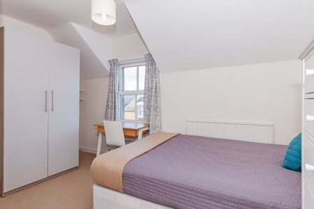 Cowley Road, Oxford - Photo 5