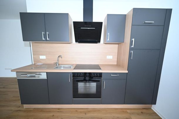 Neubau-Erstbezug! 2-Zimmer-Wohnung in perfekter Größe Seubersdorf - Zentral - Foto 1