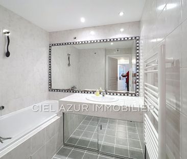 Location Appartement 2 pièces 44m² JUAN LES PINS 06160 - Photo 5