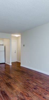 2 bedroom for rent $2600 - Photo 1