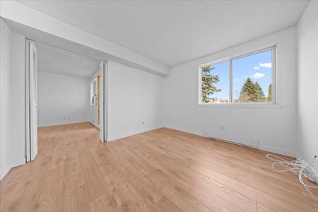 For Lease - 6470 Bilberry Drive Unit# 207, Orleans - Convent Glen and Area, Ontario - Photo 5