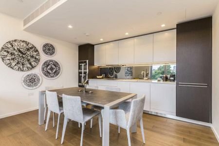 3 bedroom flat to rent - Photo 4