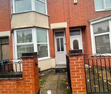 3 Bed Terraced House, Freeman Road North, LE5 - Photo 3