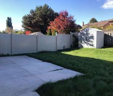 For Lease - 1588 Corkstone Glade Unit# B, Mississauga, Ontario - Photo 3