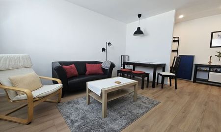 3 izbový zrekonštruovaný byt na prenájom Bratislava - Petržalka - Photo 3
