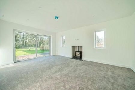 3 bedroom bungalow to rent - Photo 2
