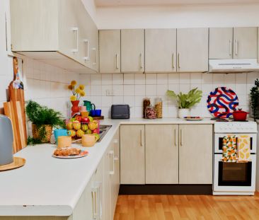 3 Bed Apartment - Photo 6