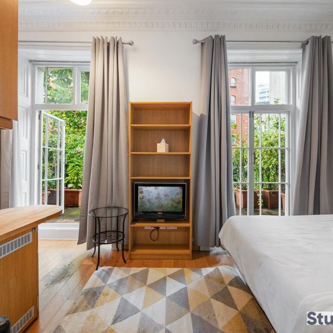 Flat 07 Cartwright Gardens, Bloomsbury WC1H 9EH - Photo 1
