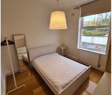 1 Bed Flat, Camden Road, N7 - Photo 3