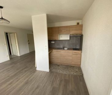 Location appartement t1 bis 2 pièces 42 m² à Rodez (12000) - Photo 2