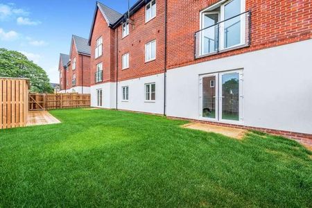Edwin Street, Burgess Hill, RH15 - Photo 2