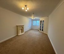 1 bed Apartment for Rent - Photo 4