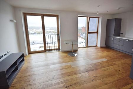 2 bedroom apartment to rent - Photo 3