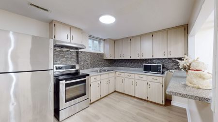 For Lease - 6 Queenscourt Drive Unit# Basement, Toronto, Ontario - Photo 5