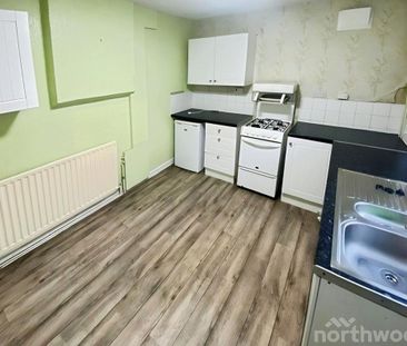 2 bedroom terraced house to rent - Photo 5