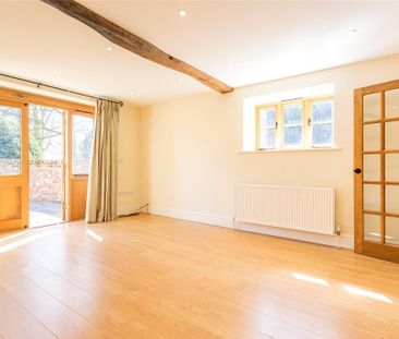 2 bedroom detached house to rent - Photo 6