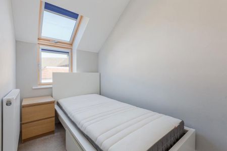 2 bedroom terraced house to rent - Photo 3