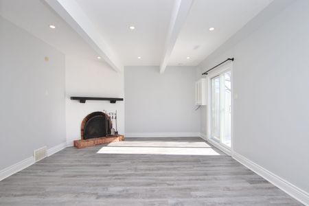 For Lease - 86 Elvaston Avenue Unit# B, South of Baseline to Knoxdale, Ontario - Photo 2