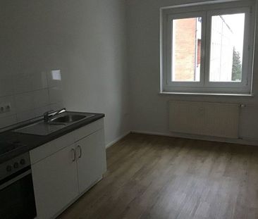 Schöne 2-Zimmer-Wohnung mit Balkon - Photo 4