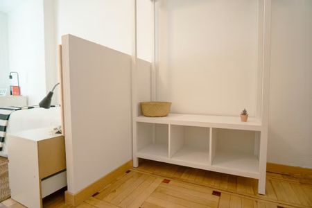 Calle de Joaquín María López, Madrid, Community of Madrid 28015 - Foto 5