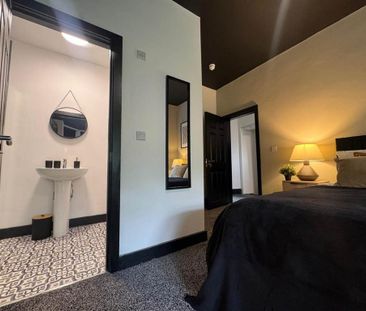 1 bedroom in a house share to rent - Photo 5