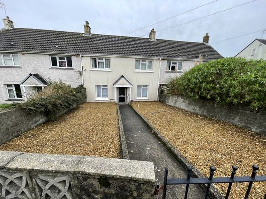 Saracen Crescent, Penryn - Photo 1