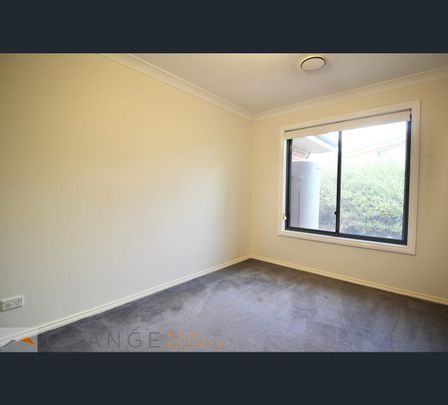 17 Agland Crescent, Orange, NSW 2800 - Photo 1