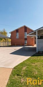 Modern Unit in Central South - Photo 4