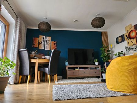 2 Bed Flat, Chestnut Grove, W5 - Photo 3