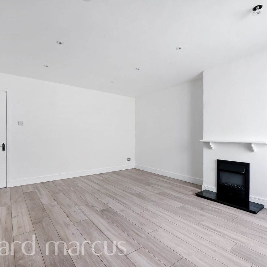 Longfield Street, London - Photo 1