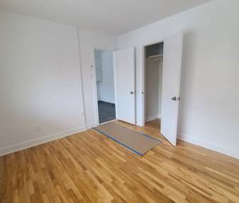 Apt. Upper triplex - Photo 1