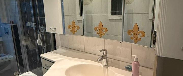 Renovierungsbedürftige 2 -Zimmer Wohnung mit Terrasse und Garten - Foto 1