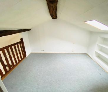 Location Maison 3 pièces 45m² ST LAURENT SUR SAONE 01750 - Photo 5