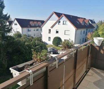Schöne 3-Zimmerwohnung mit Balkon in Bad Salzuflen! - Photo 2