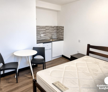 Studio to rent - Photo 3