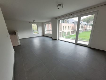 Appartement te huur - Foto 2