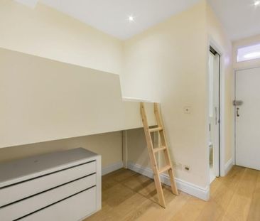 4 Bed Flat, Collingham Road, SW5 - Photo 4